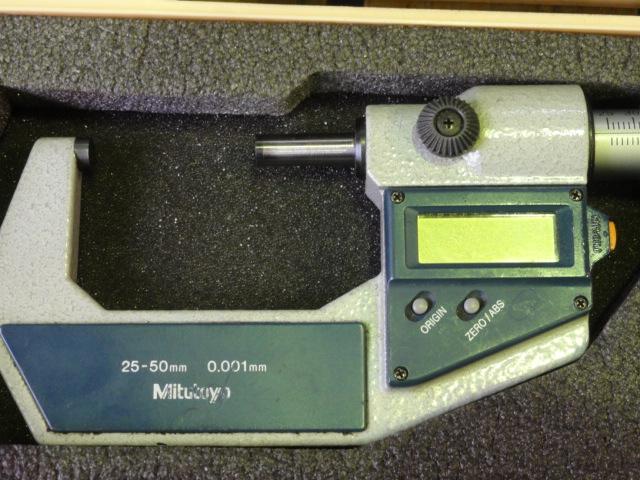 MITUTOYO｜ミツトヨ デジタル外側マイクロメーター MDC-50M