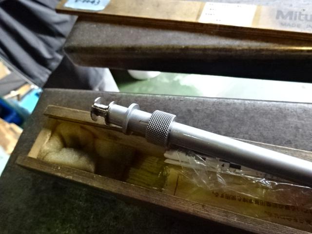 MITUTOYO｜ミツトヨ グルーブマイクロメーター GVM-25N