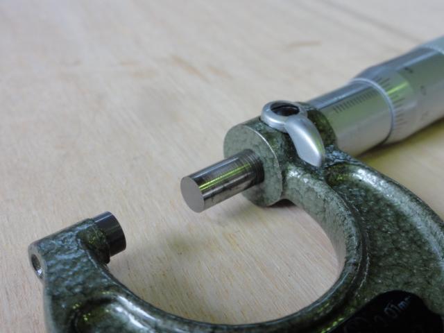 MITUTOYO｜ミツトヨ 外側マイクロメーター M110-25