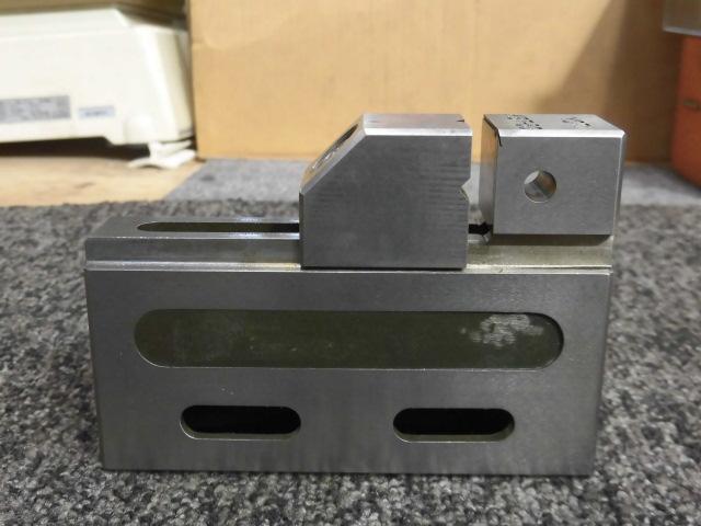 YCT ワイヤーカット用精密バイス WST-50