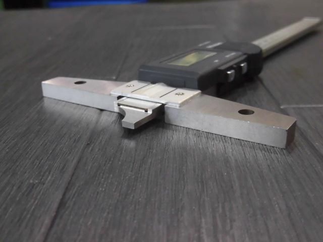 MITUTOYO｜ミツトヨ デジタルデプスノギス VDS-15D
