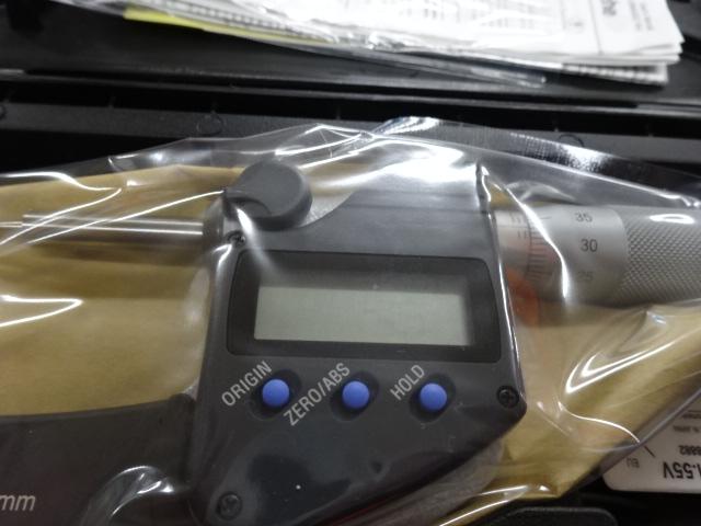 MITUTOYO｜ミツトヨ デジタルポイントマイクロメーター CPM15-25MJ