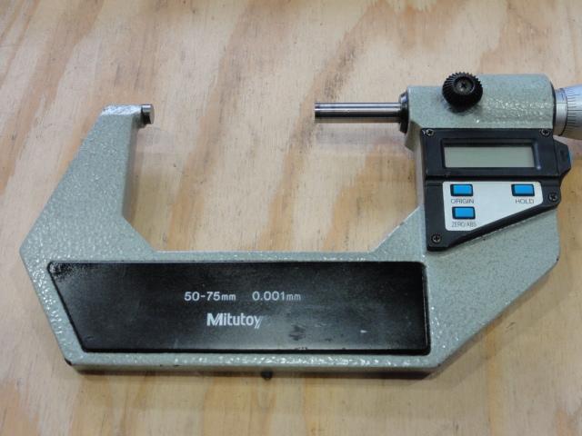 MITUTOYO｜ミツトヨ デジタル外側マイクロメーター MDC-75M