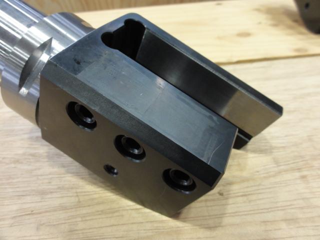 Tungaloy｜タンガロイ 外径ねじ切り加工用アダプター C6ASHR251